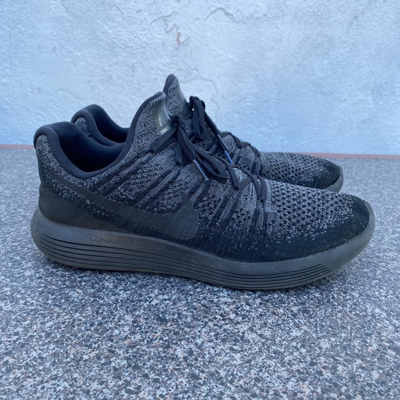 Nike Lunarepic Low Flyknit 2 Running Athletic Shoes Lightweight - Picture 2 of 11